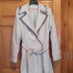 Via Spiga trench coat